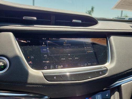 2023 Cadillac XT5 Luxury