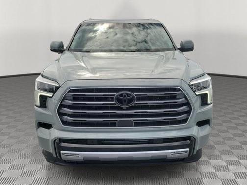 2024 Toyota Sequoia SR5