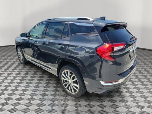 2022 GMC Terrain Denali
