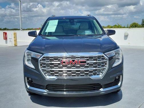 2022 GMC Terrain Denali
