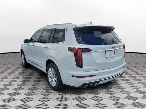 2024 Cadillac XT6 Luxury FWD