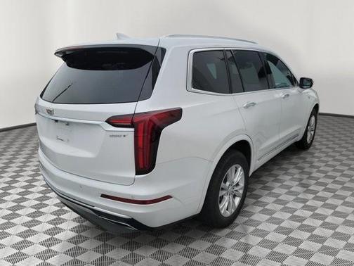 2024 Cadillac XT6 Luxury FWD