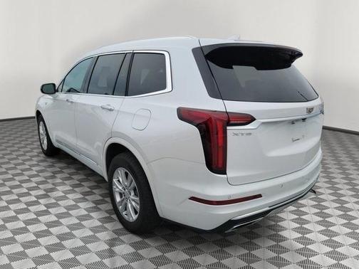 2024 Cadillac XT6 Luxury FWD