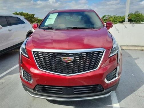 2023 Cadillac XT5 Premium Luxury