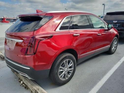2023 Cadillac XT5 Premium Luxury