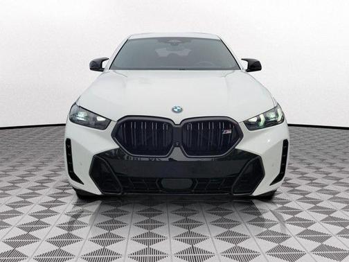 2024 BMW X6 M60i