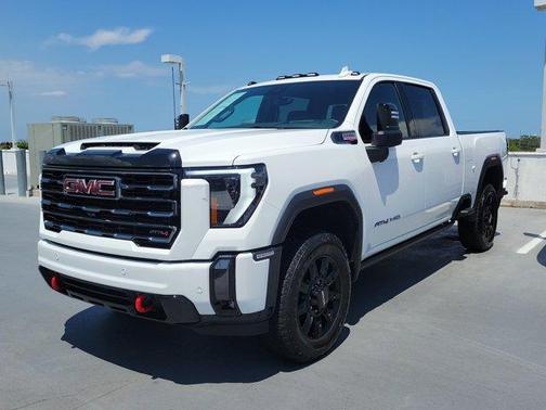 2024 GMC Sierra 2500 AT4