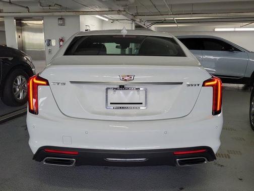 2023 Cadillac CT5 Luxury RWD