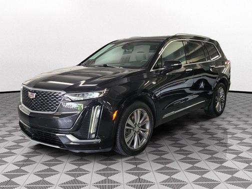 2022 Cadillac XT6 Premium Luxury FWD