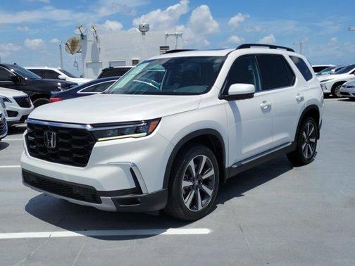 2023 Honda Pilot Elite