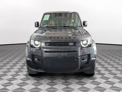 2025 Land Rover Defender P525 V8