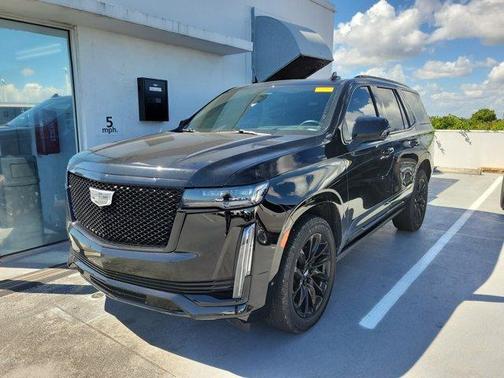 2023 Cadillac Escalade Sport