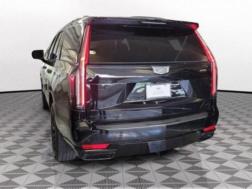 2023 Cadillac Escalade Sport