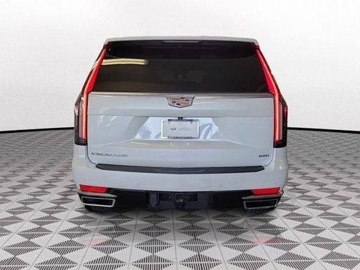 Crystal White Tri-Coat 2024 Cadillac Escalade Luxury