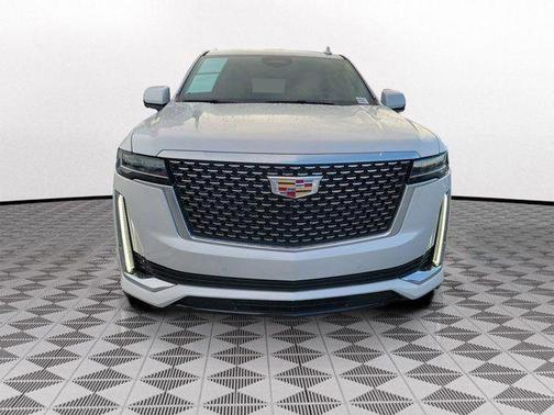 Crystal White Tri-Coat 2022 Cadillac Escalade ESV Premium Luxury