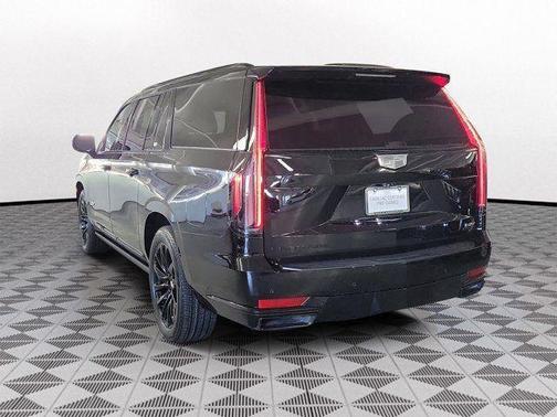 2023 Cadillac Escalade ESV Sport Platinum