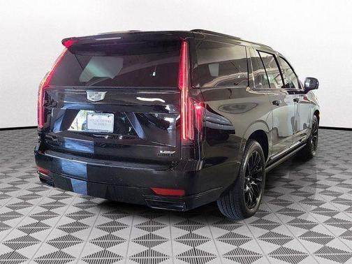 2023 Cadillac Escalade ESV Sport Platinum