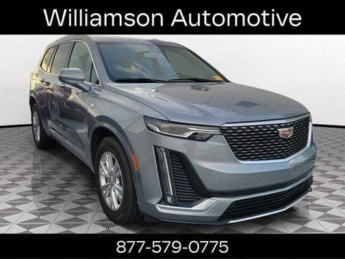 Silver Metallic 2024 Cadillac XT6 Luxury FWD