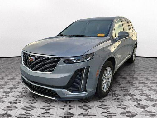 Silver Metallic 2024 Cadillac XT6 Luxury FWD