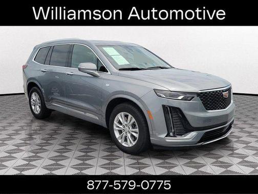 Silver Metallic 2024 Cadillac XT6 Luxury FWD