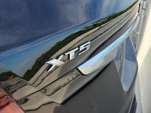 2023 Cadillac XT5 Luxury