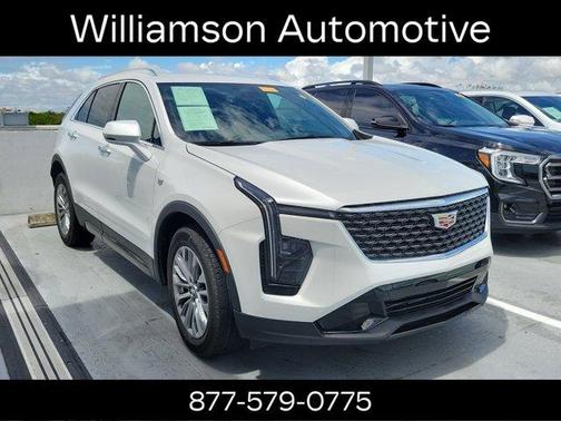 2024 Cadillac XT4 Premium Luxury