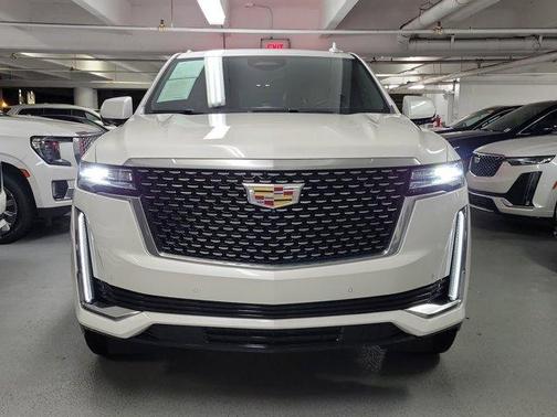 2022 Cadillac Escalade Premium Luxury