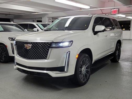 2022 Cadillac Escalade Premium Luxury