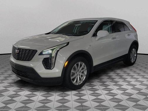2023 Cadillac XT4 Luxury