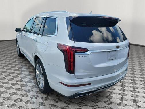2023 Cadillac XT6 Premium Luxury FWD