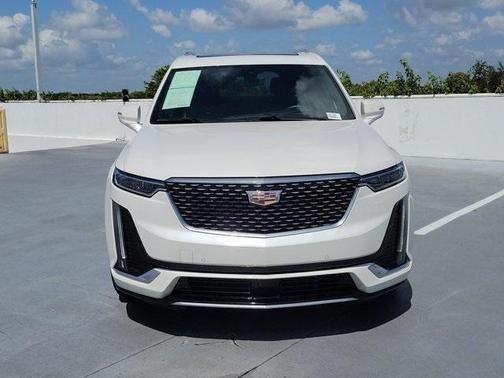 2023 Cadillac XT6 Premium Luxury FWD