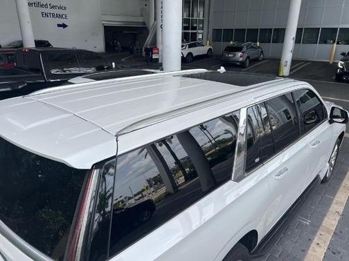 2021 Cadillac Escalade ESV Premium Luxury