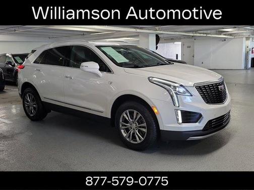 2022 Cadillac XT5 Premium Luxury