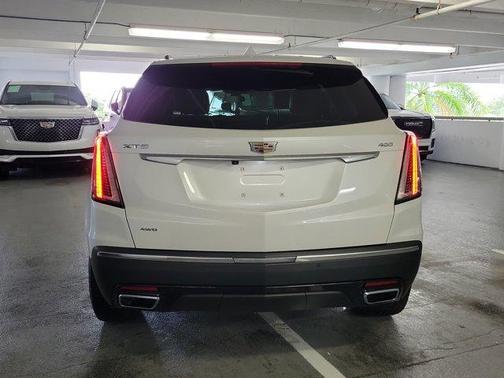 2022 Cadillac XT5 Sport