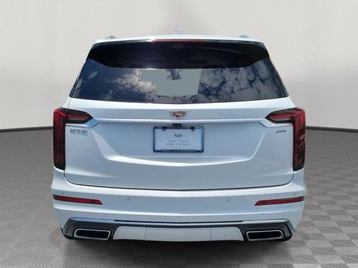 2021 Cadillac XT6 Premium Luxury FWD