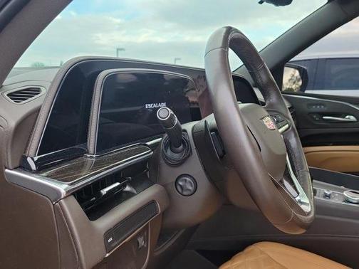 2022 Cadillac Escalade Premium Luxury