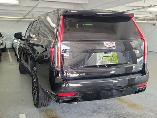 2023 Cadillac Escalade ESV Sport Platinum