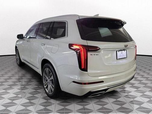 2023 Cadillac XT6 Premium Luxury FWD