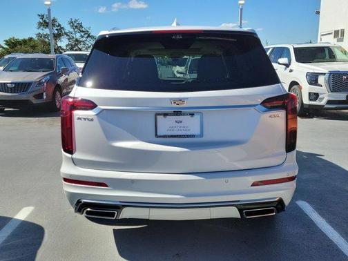 2024 Cadillac XT6 Premium Luxury FWD