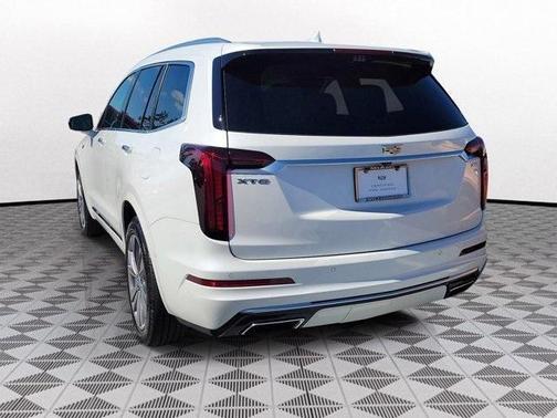 2024 Cadillac XT6 Premium Luxury FWD