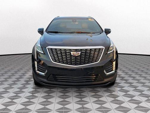 Stellar Black Metallic 2023 Cadillac XT5 Luxury