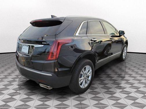 Stellar Black Metallic 2023 Cadillac XT5 Luxury