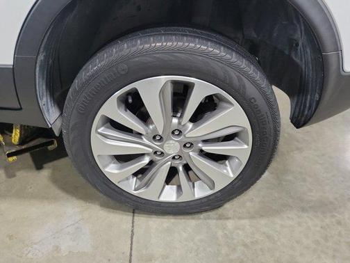 Anthracite Gray 2020 Buick Encore Preferred