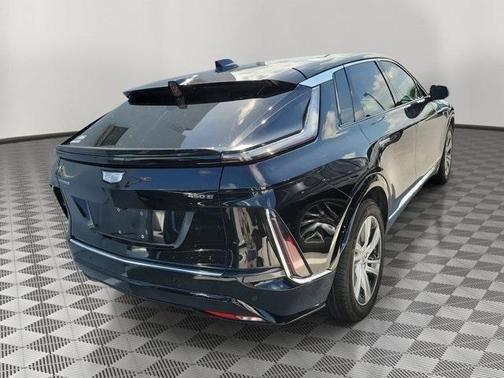 2024 Cadillac LYRIQ Tech