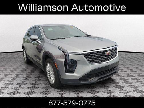 Silver Metallic 2024 Cadillac XT4 Luxury