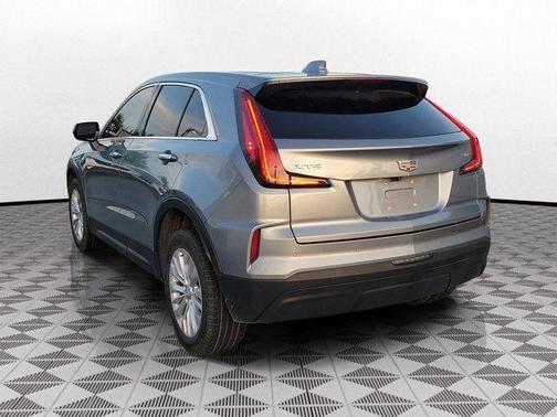 Silver Metallic 2024 Cadillac XT4 Luxury
