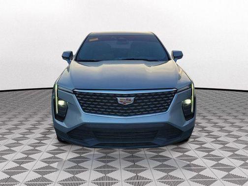 Silver Metallic 2024 Cadillac XT4 Luxury