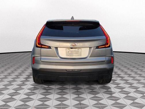 Silver Metallic 2024 Cadillac XT4 Luxury