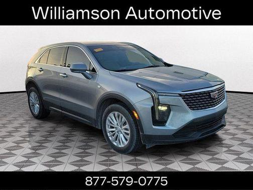 Silver Metallic 2024 Cadillac XT4 Luxury