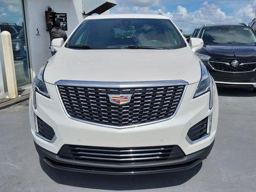 2022 Cadillac XT5 Luxury